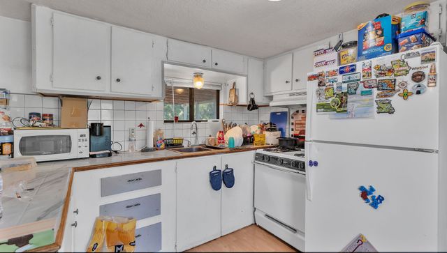 74 County rd 11 Road, Espanola, NM 87532