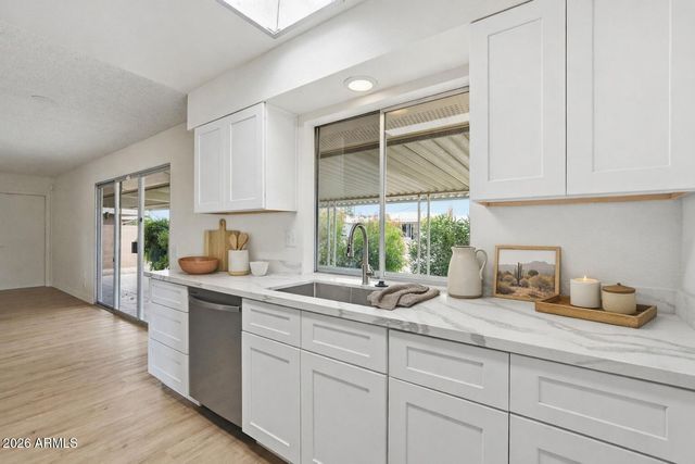 10838 W AMBER Trail, Sun City, AZ 85351