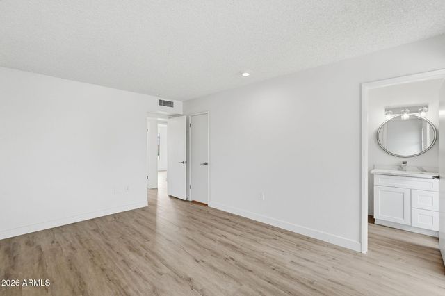 10838 W AMBER Trail, Sun City, AZ 85351