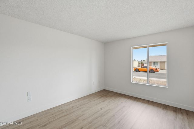 10838 W AMBER Trail, Sun City, AZ 85351