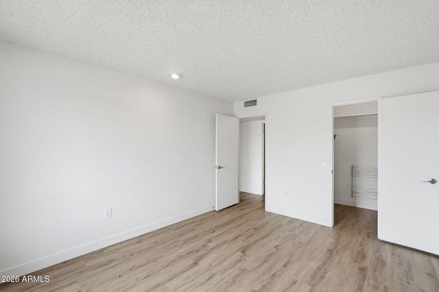 10838 W AMBER Trail, Sun City, AZ 85351