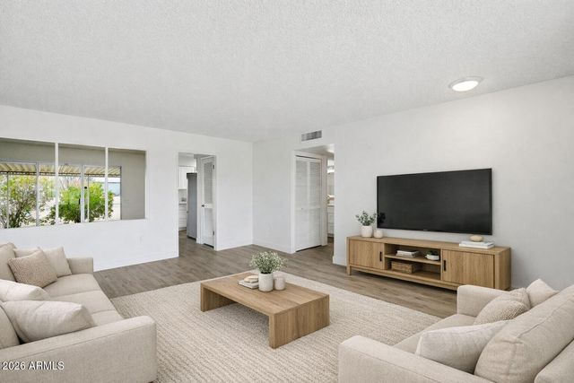 10838 W AMBER Trail, Sun City, AZ 85351