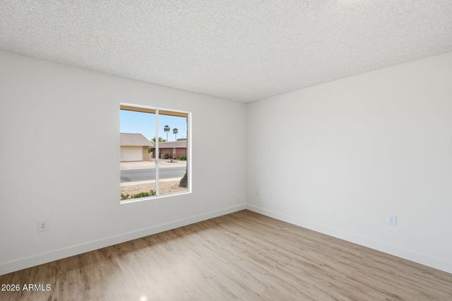 10838 W AMBER Trail, Sun City, AZ 85351