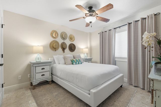 114 Mainsail Drive UNIT 384, Miramar Beach, FL 32550