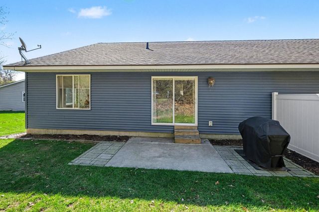 4211 Sand Valley Drive NE, Rockford, MI 49341