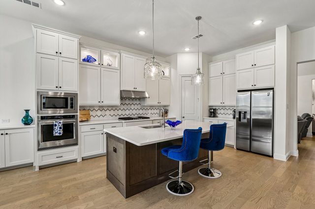 9100 Prickly Pear Trail, Argyle, TX 76226