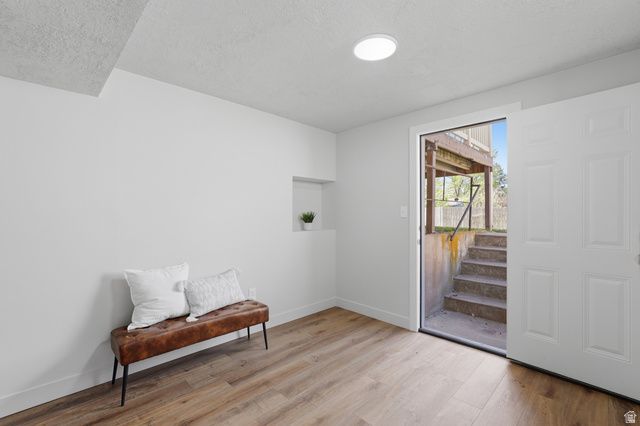 1712 E HILLSBORO, Layton, UT 84040