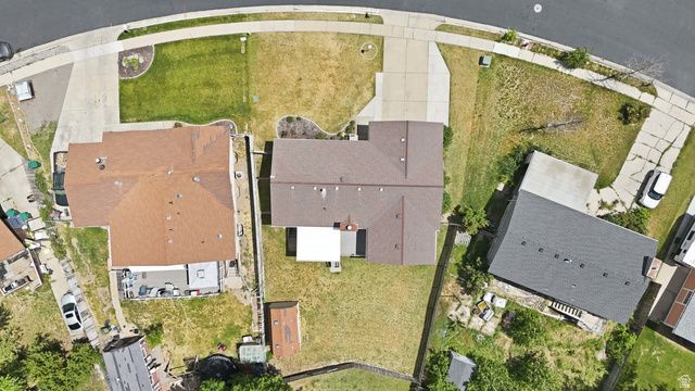 1712 E HILLSBORO, Layton, UT 84040