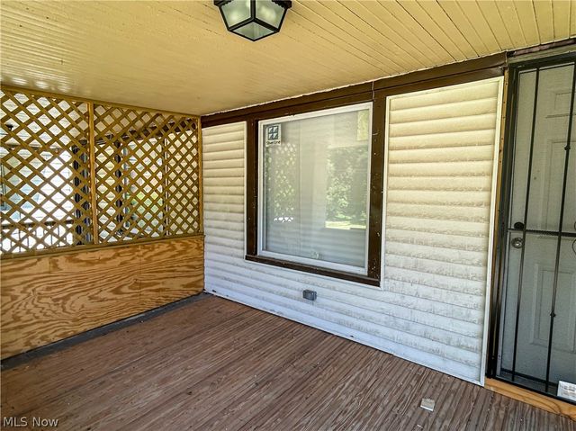9800 Pratt Avenue, Cleveland, OH 44105