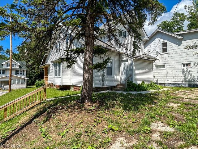 9800 Pratt Avenue, Cleveland, OH 44105