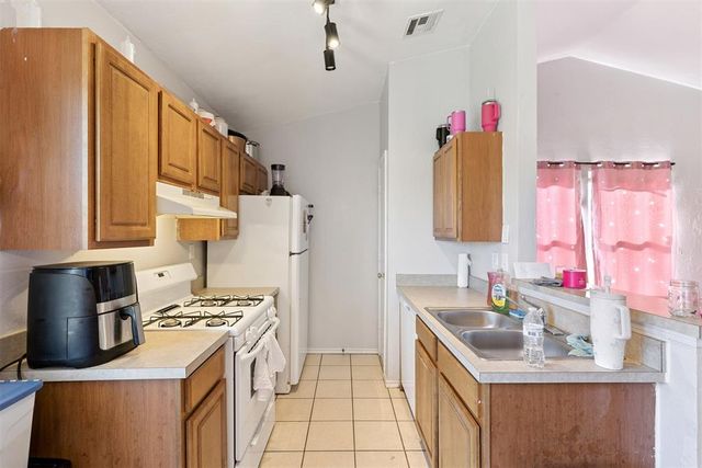 603 Welston Circle 605, Norman, OK 73071