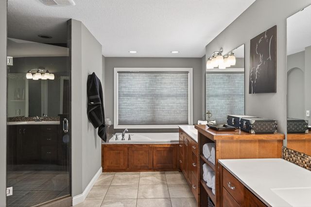 4292 Parkview Lane, Anoka, MN 55303