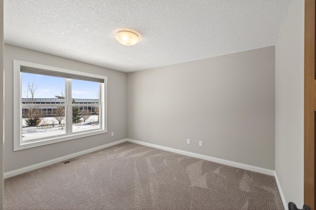 4292 Parkview Lane, Anoka, MN 55303