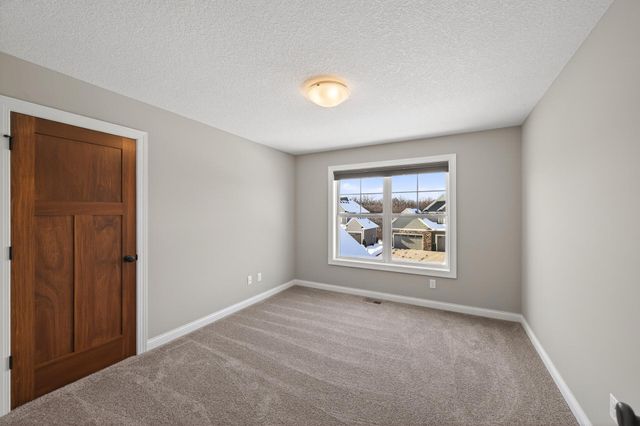 4292 Parkview Lane, Anoka, MN 55303