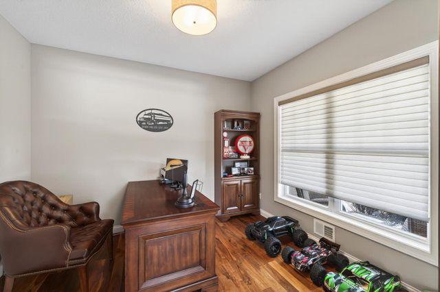 4292 Parkview Lane, Anoka, MN 55303