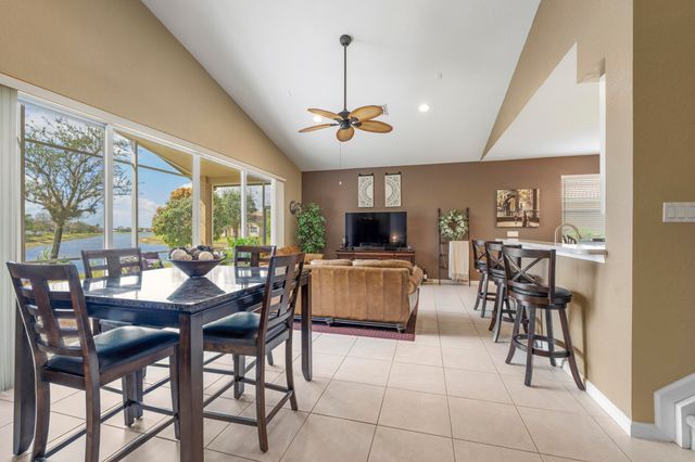 2924 SW Chatham Lane, Port St. Lucie, Port St Lucie, FL 34953