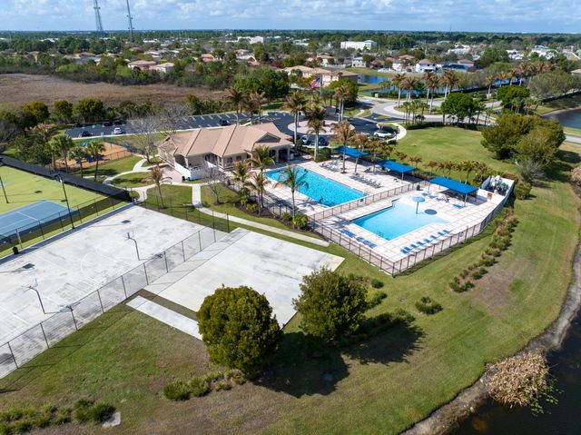 2924 SW Chatham Lane, Port St. Lucie, Port St Lucie, FL 34953