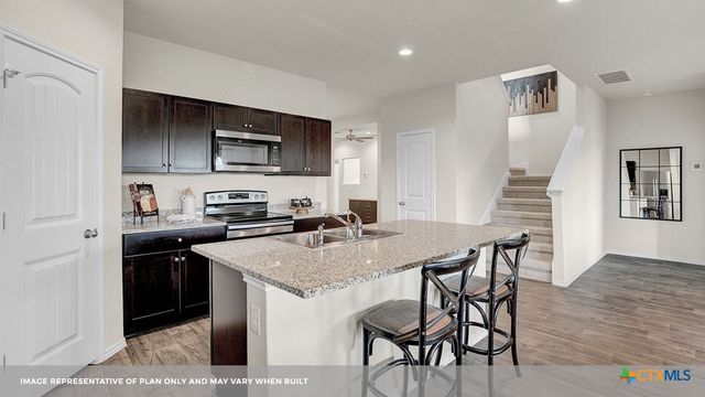 727 WILD OLIVE, Seguin, TX 78155