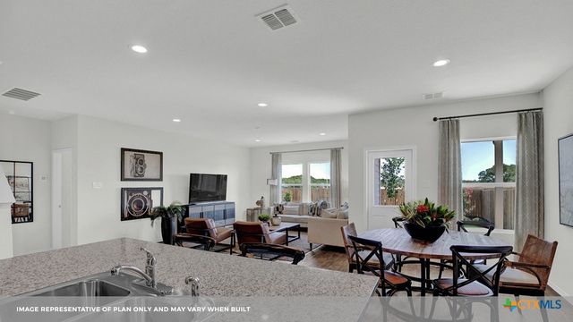 727 WILD OLIVE, Seguin, TX 78155