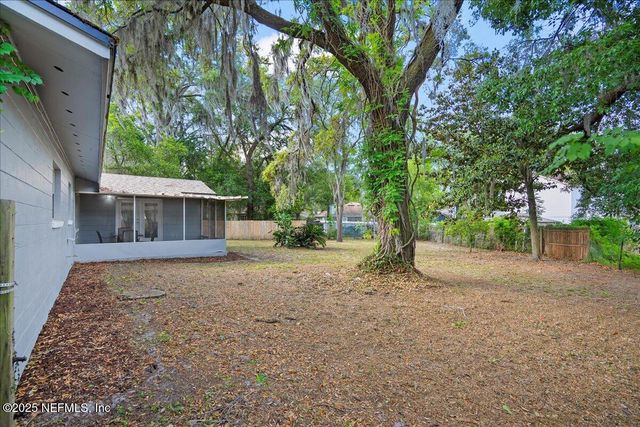 7488 DEEPWOOD Drive S, Jacksonville, FL 32244