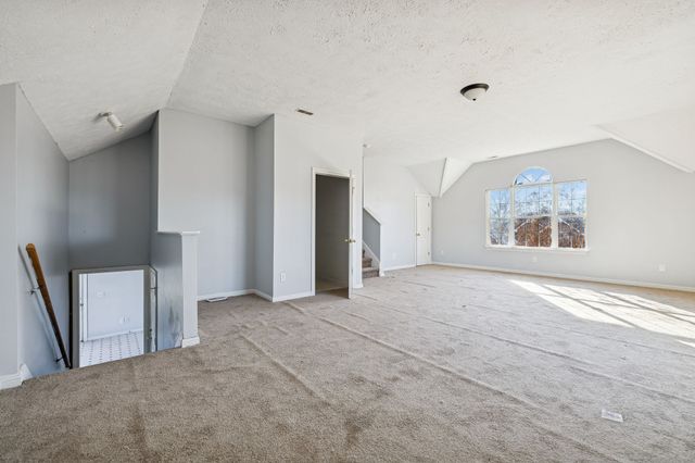 138 Huntington Pl, Hendersonville, TN 37075