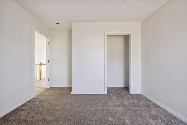 138 Huntington Pl, Hendersonville, TN 37075