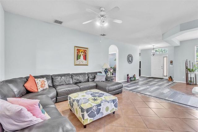 405 KEHOE BOULEVARD, Orlando, FL 32825