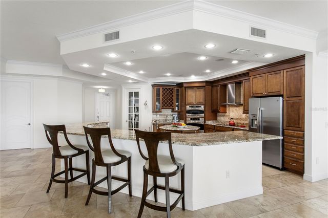 200 SKIFF POINT 501, Clearwater Beach, FL 33767