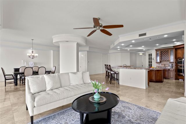 200 SKIFF POINT 501, Clearwater Beach, FL 33767