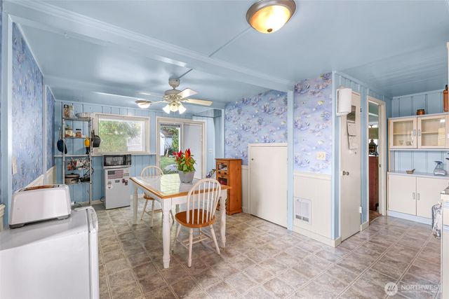 8415 Donald Way, Blaine, WA 98230