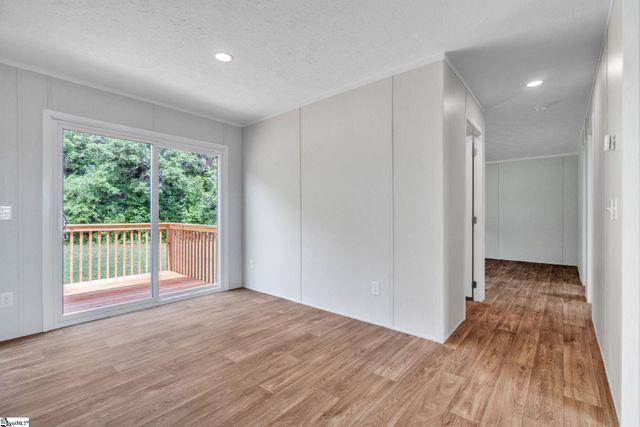 109 Windfield Hill Drive, Williamston, SC 29697