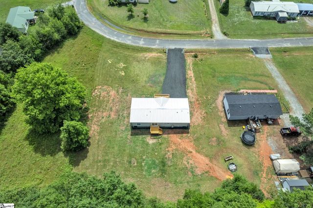 109 Windfield Hill Drive, Williamston, SC 29697