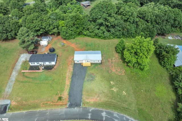109 Windfield Hill Drive, Williamston, SC 29697