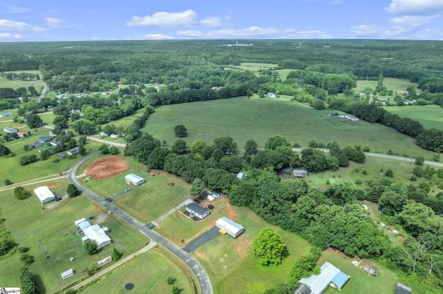 109 Windfield Hill Drive, Williamston, SC 29697