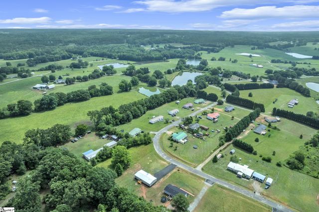 109 Windfield Hill Drive, Williamston, SC 29697