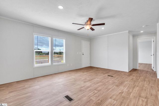 109 Windfield Hill Drive, Williamston, SC 29697