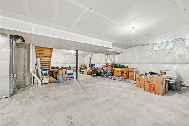 1582 Arden Bend, Fairborn, OH 45324