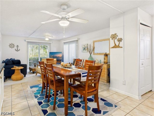 232 Palm DR 47-5, Naples, FL 34112