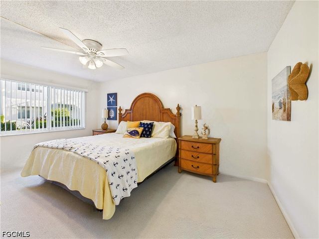 232 Palm DR 47-5, Naples, FL 34112