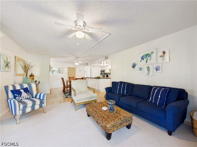 232 Palm DR 47-5, Naples, FL 34112