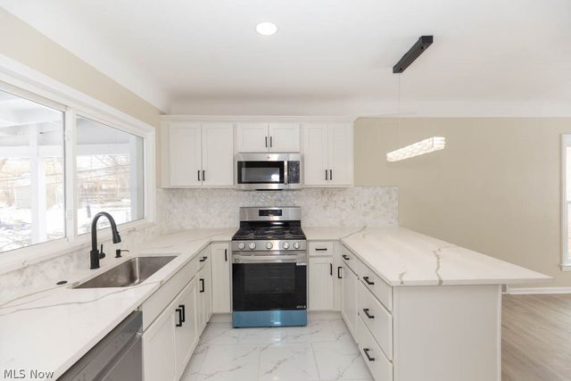 4059 Colony Road, South Euclid, OH 44121