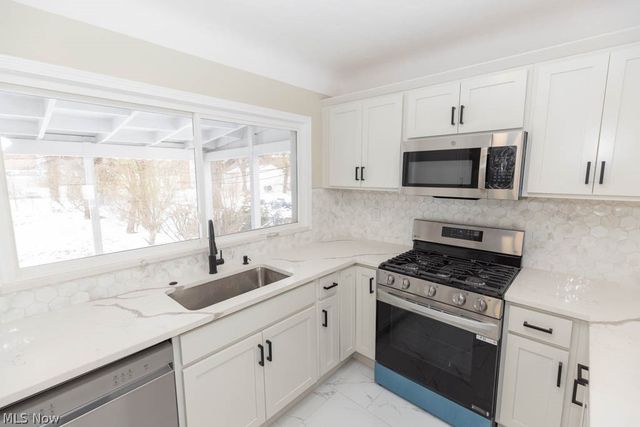 4059 Colony Road, South Euclid, OH 44121