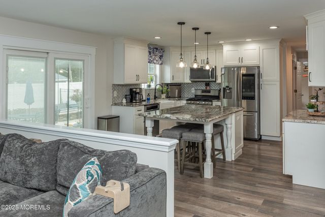 26 Jacqueline Court, Lanoka Harbor, NJ 08734