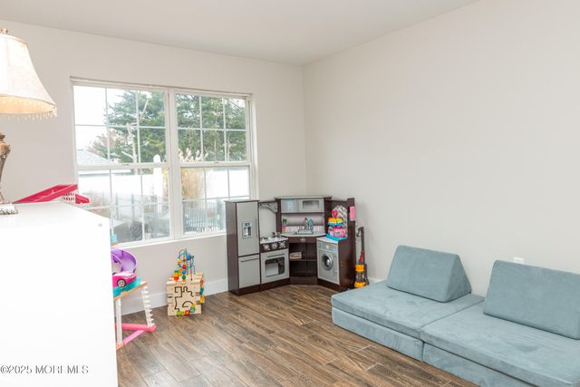 26 Jacqueline Court, Lanoka Harbor, NJ 08734