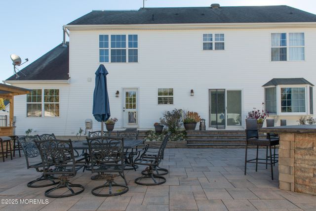 26 Jacqueline Court, Lanoka Harbor, NJ 08734