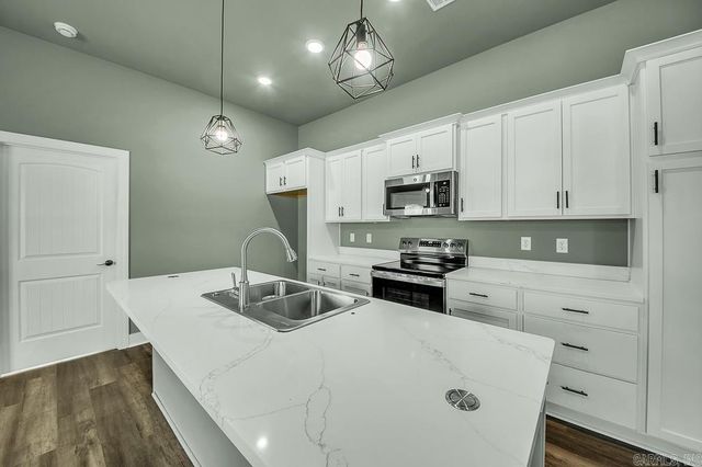 411 N 4th Street, Cabot, AR 72023