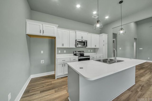 411 N 4th Street, Cabot, AR 72023