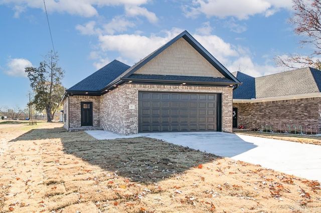 411 N 4th Street, Cabot, AR 72023