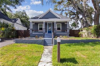 2330 W SAINT LOUIS STREET, Tampa, FL 33607
