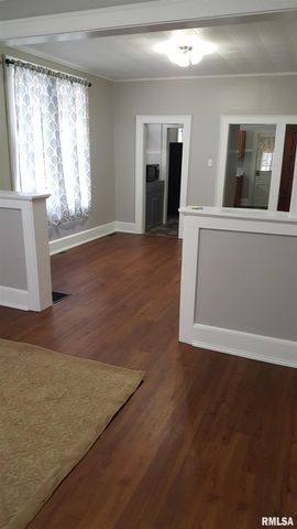 2050 BROADWAY Street, Quincy, IL 62301